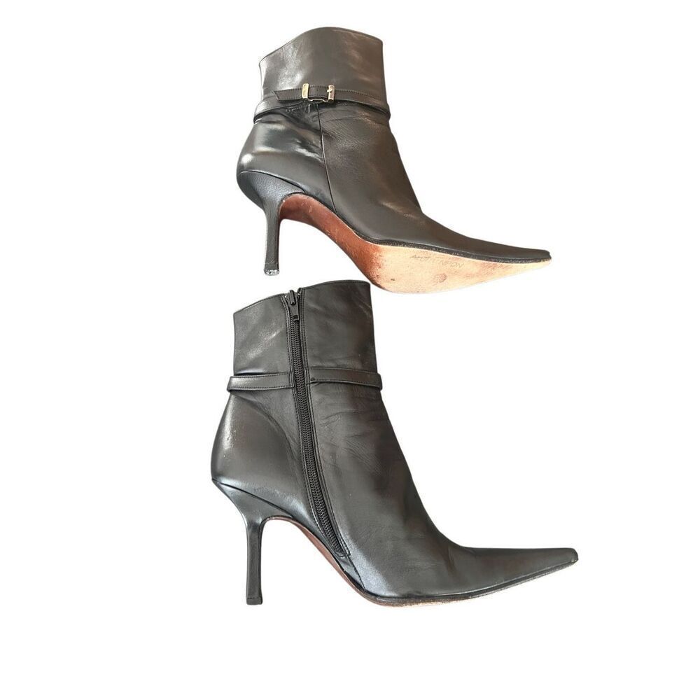 Albert Nipon Black Leather Boots Shoes Size 8.5 - image 5